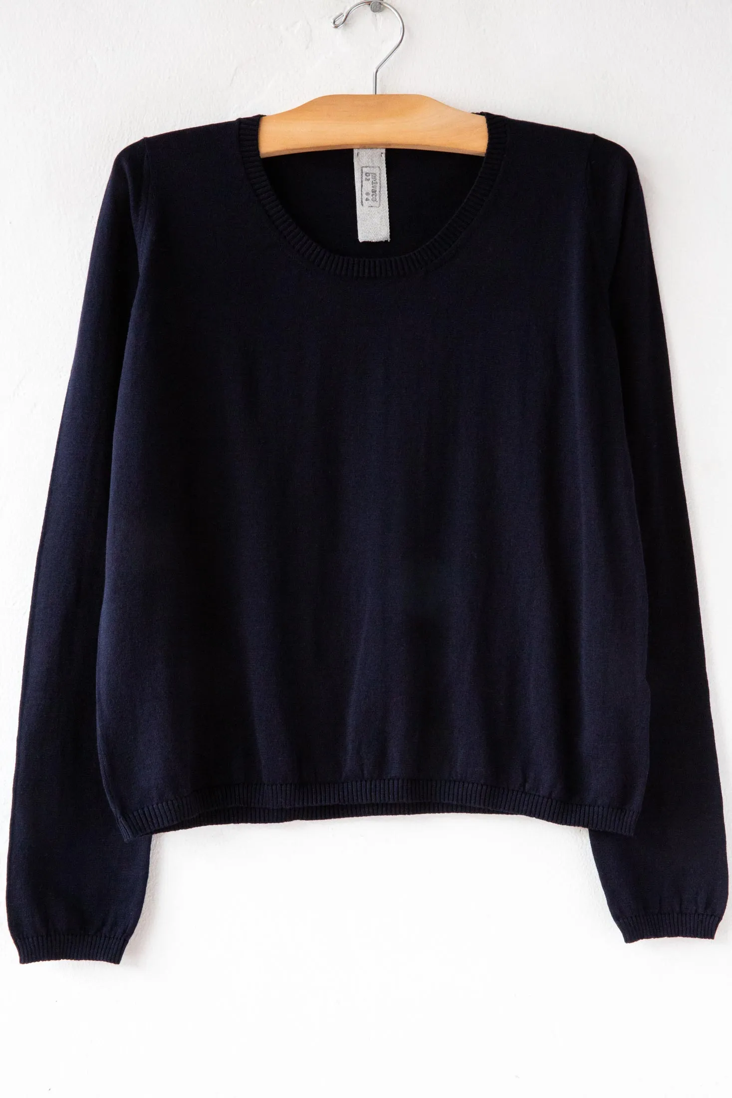 A-B 111 L/S Crew