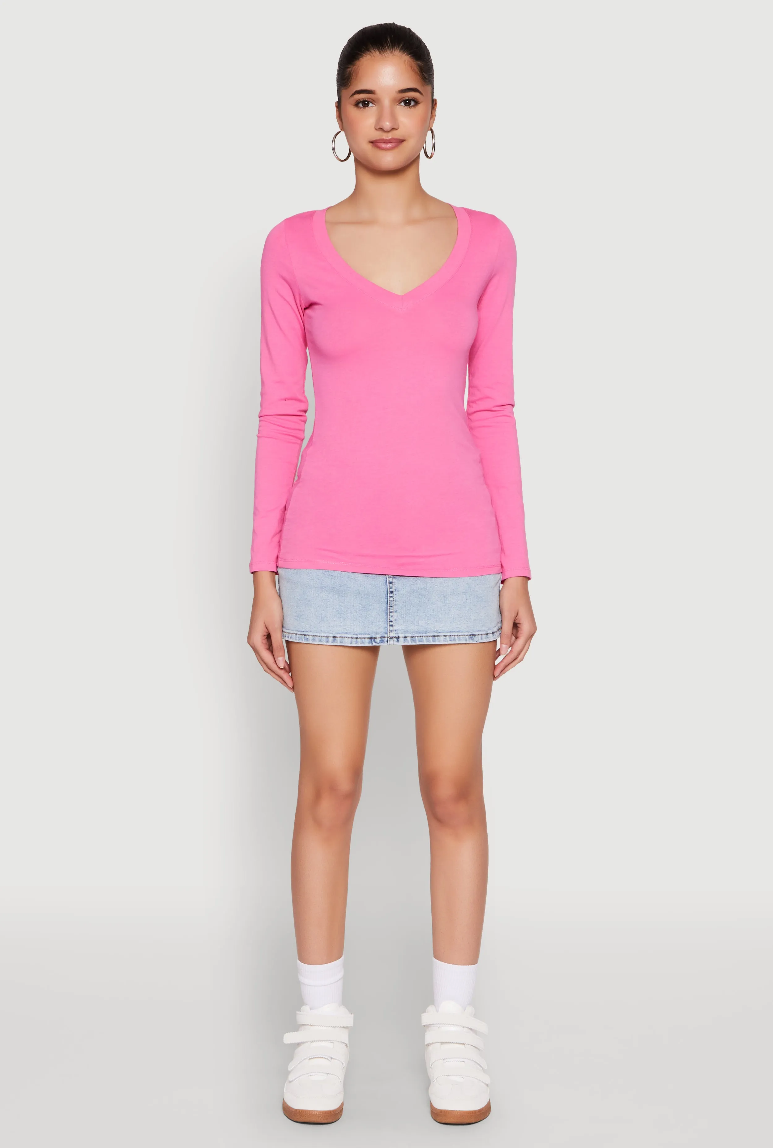Basic Long Sleeve V Neck Tee