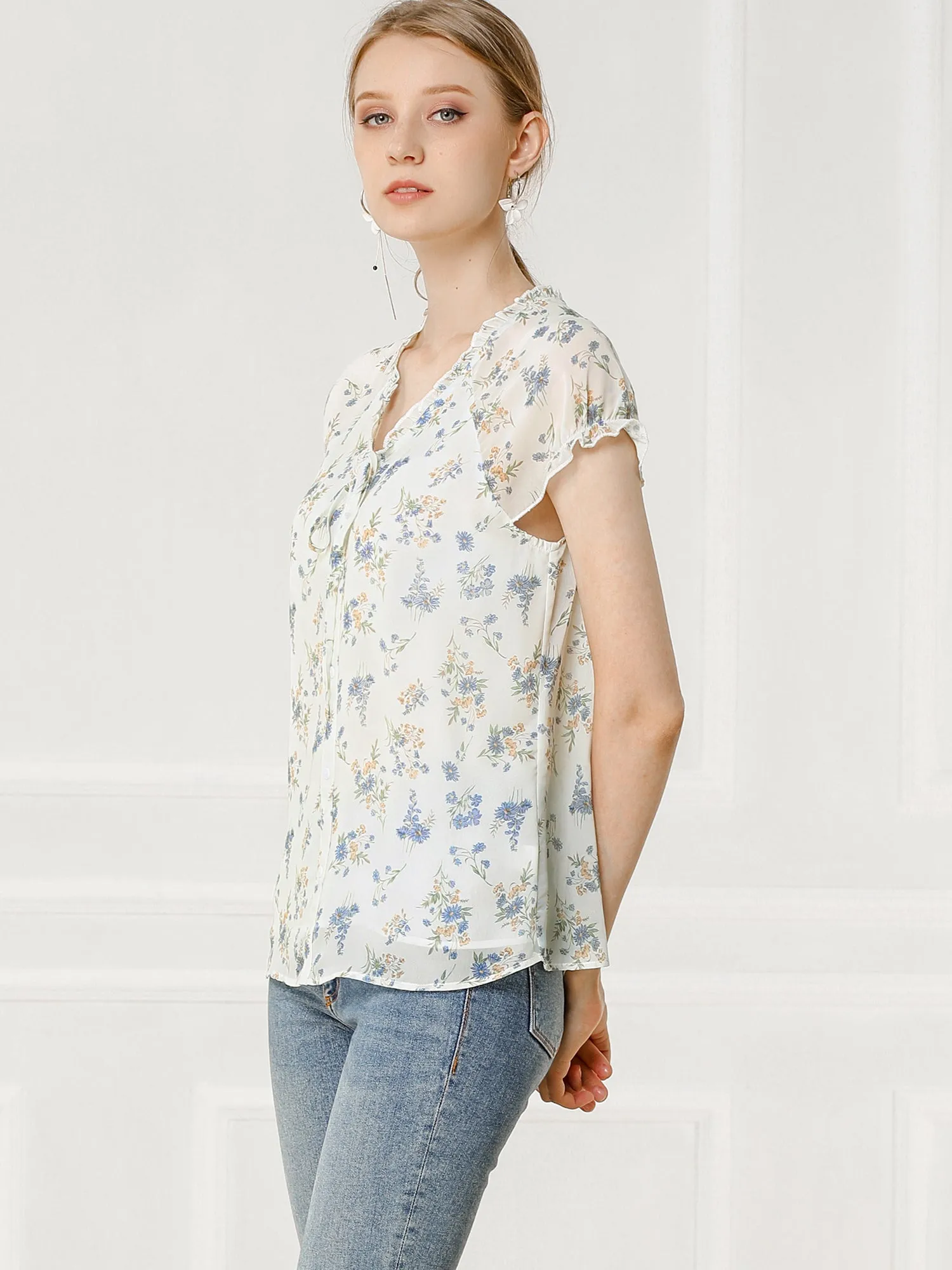 Ditsy Floral Print Chiffon Short Sleeve Ruffle Blouse