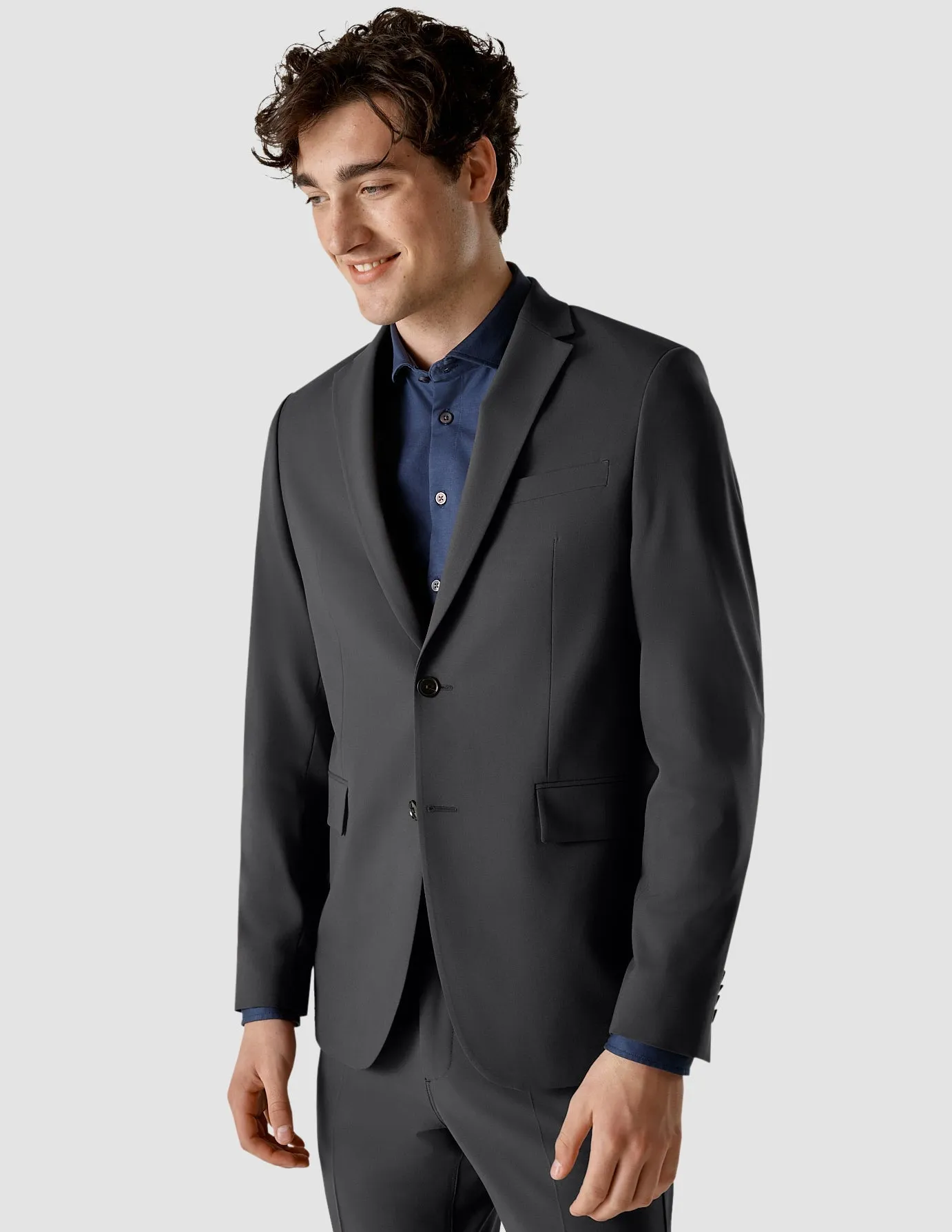 Essential Suit Dark Shadow