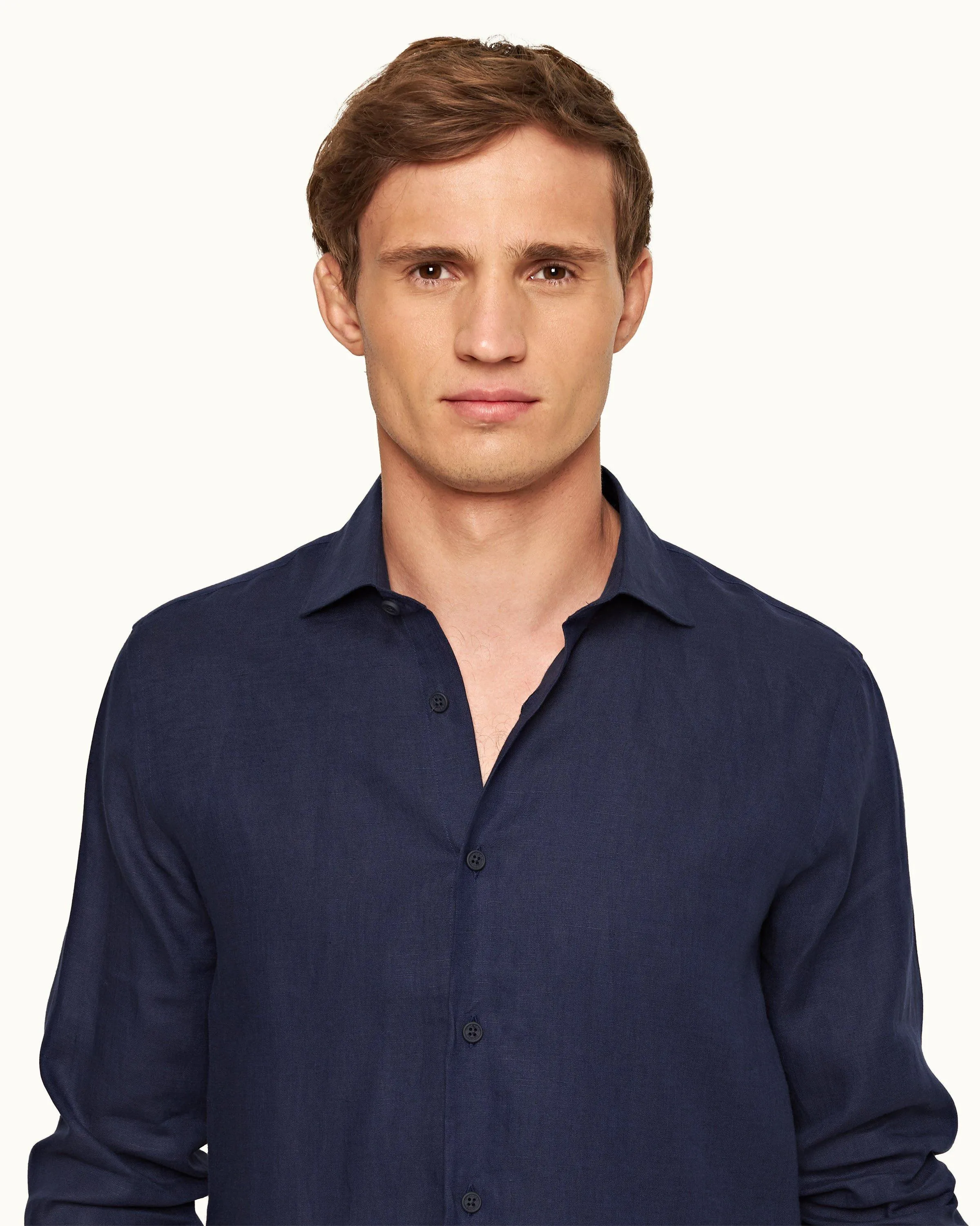 Giles Linen