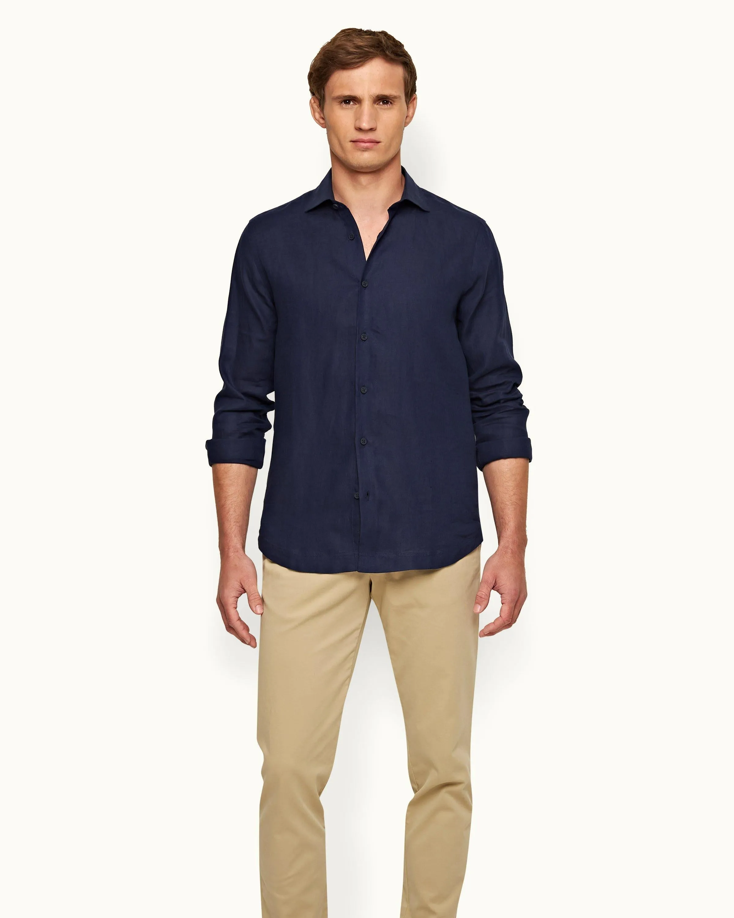 Giles Linen