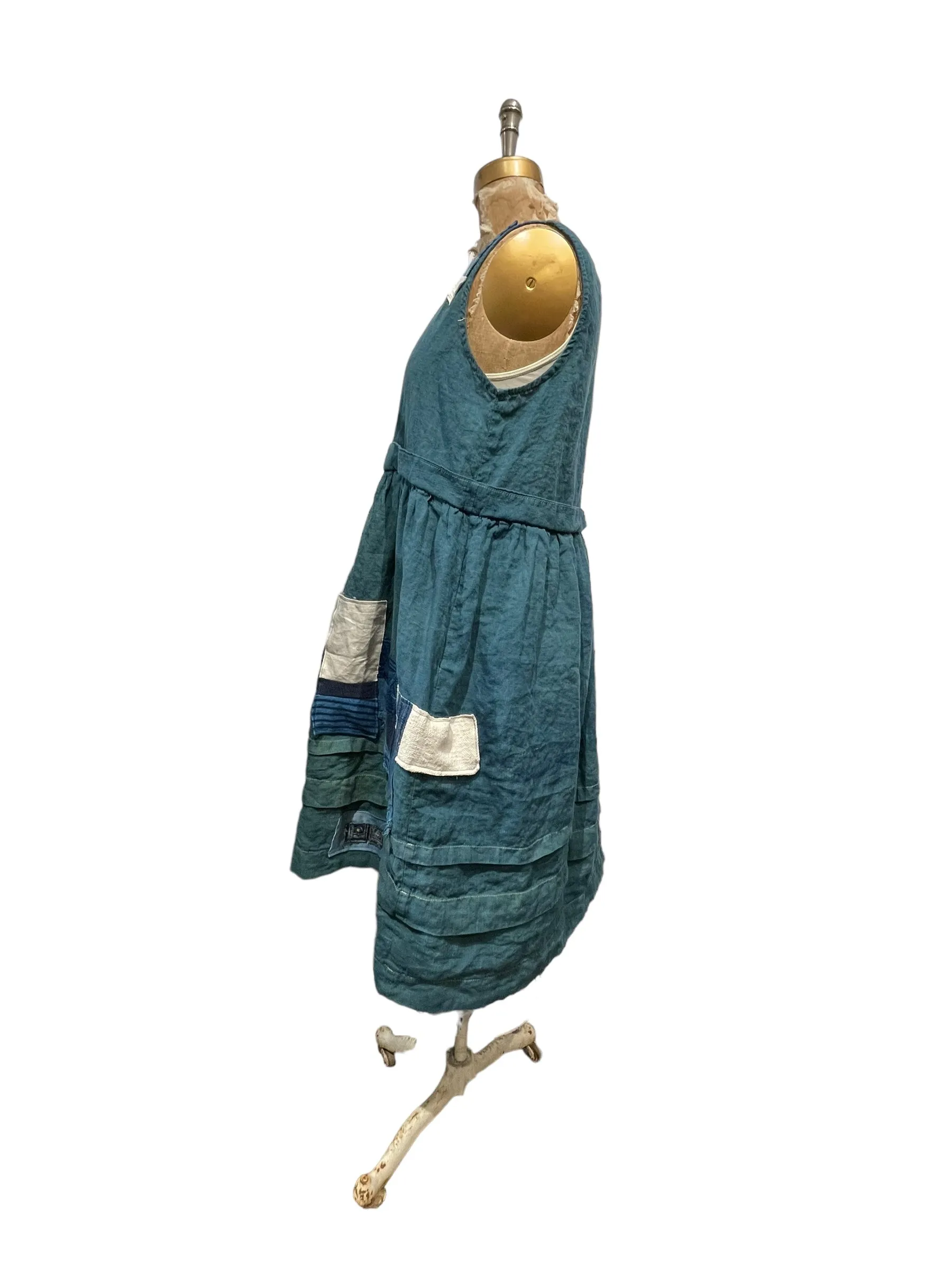Linen Dress for the Urban nomad