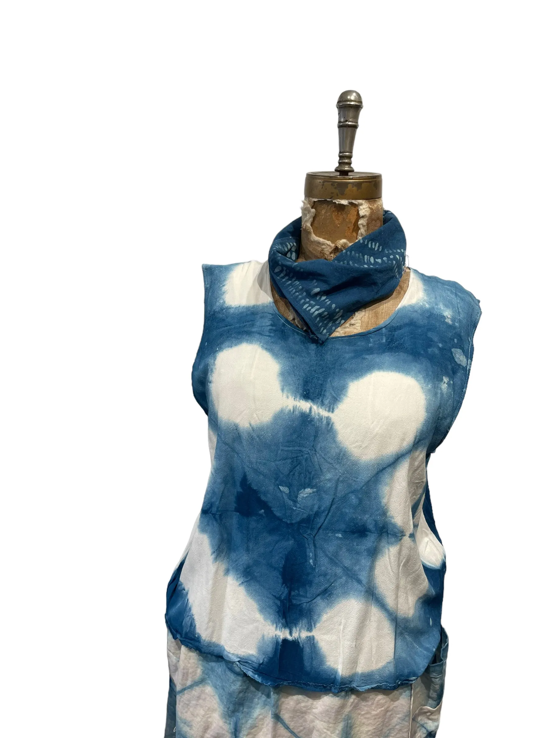 Linen Tank for the Urban nomad