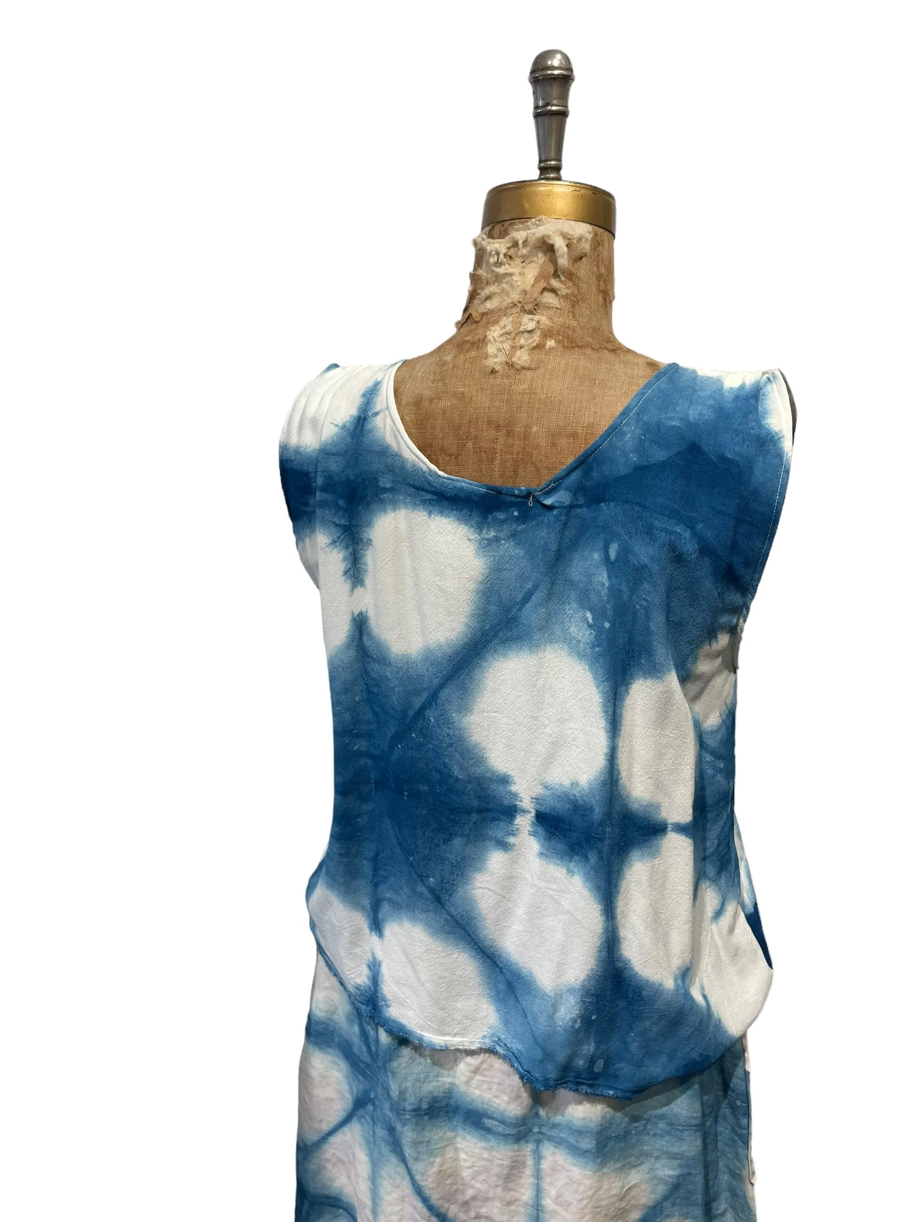 Linen Tank for the Urban nomad