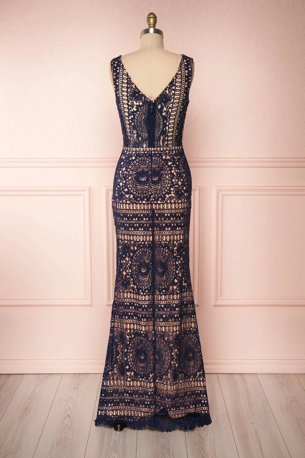 Nyura Navy | Lace Mermaid Dress