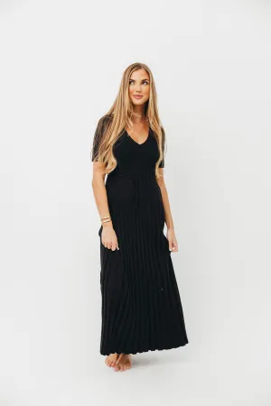 Oakley Ribbed Maxi Dress in Black - Bump Friendly