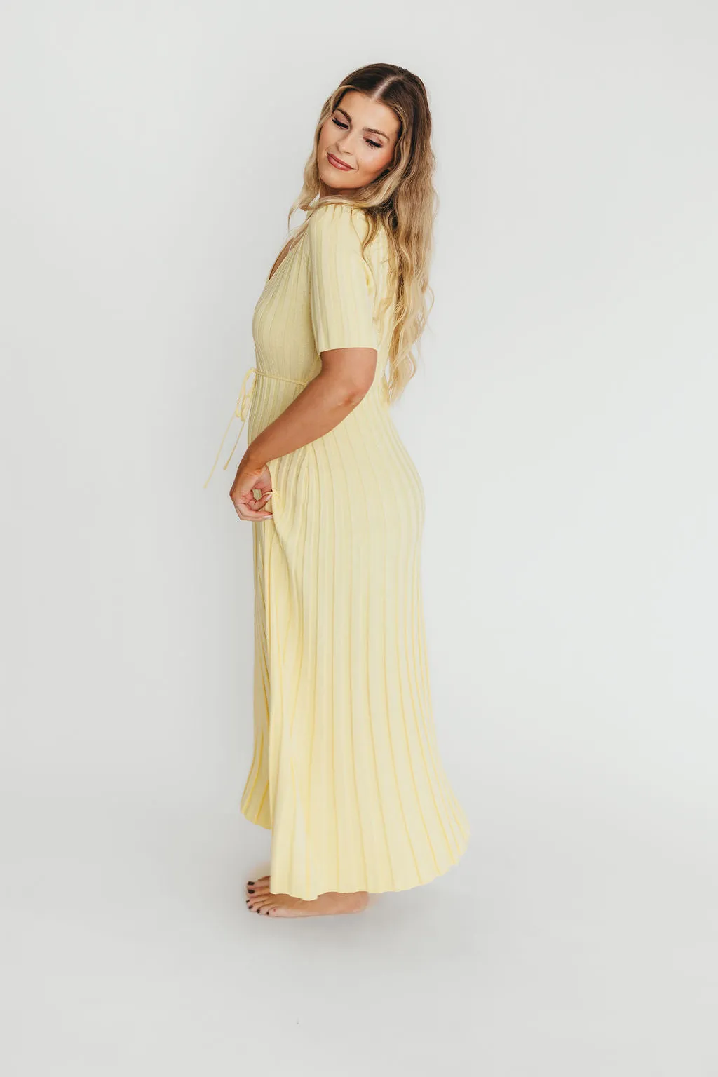 Oakley Ribbed Maxi Dress in Light Yellow - Bump Friendly
