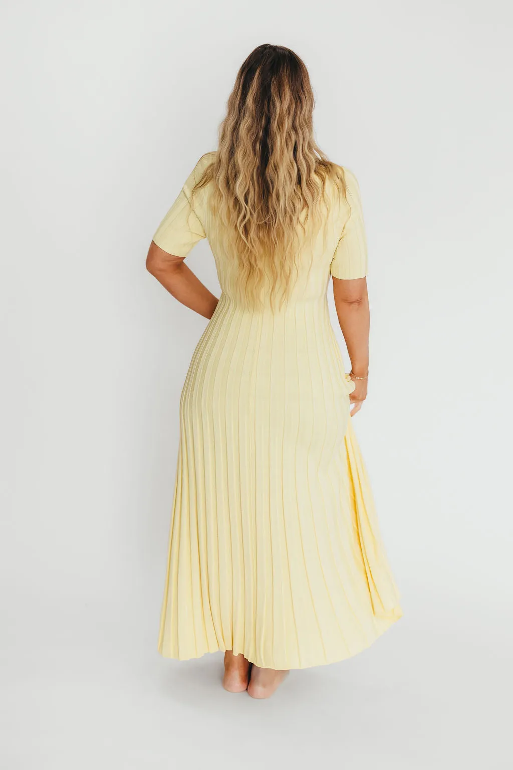 Oakley Ribbed Maxi Dress in Light Yellow - Bump Friendly