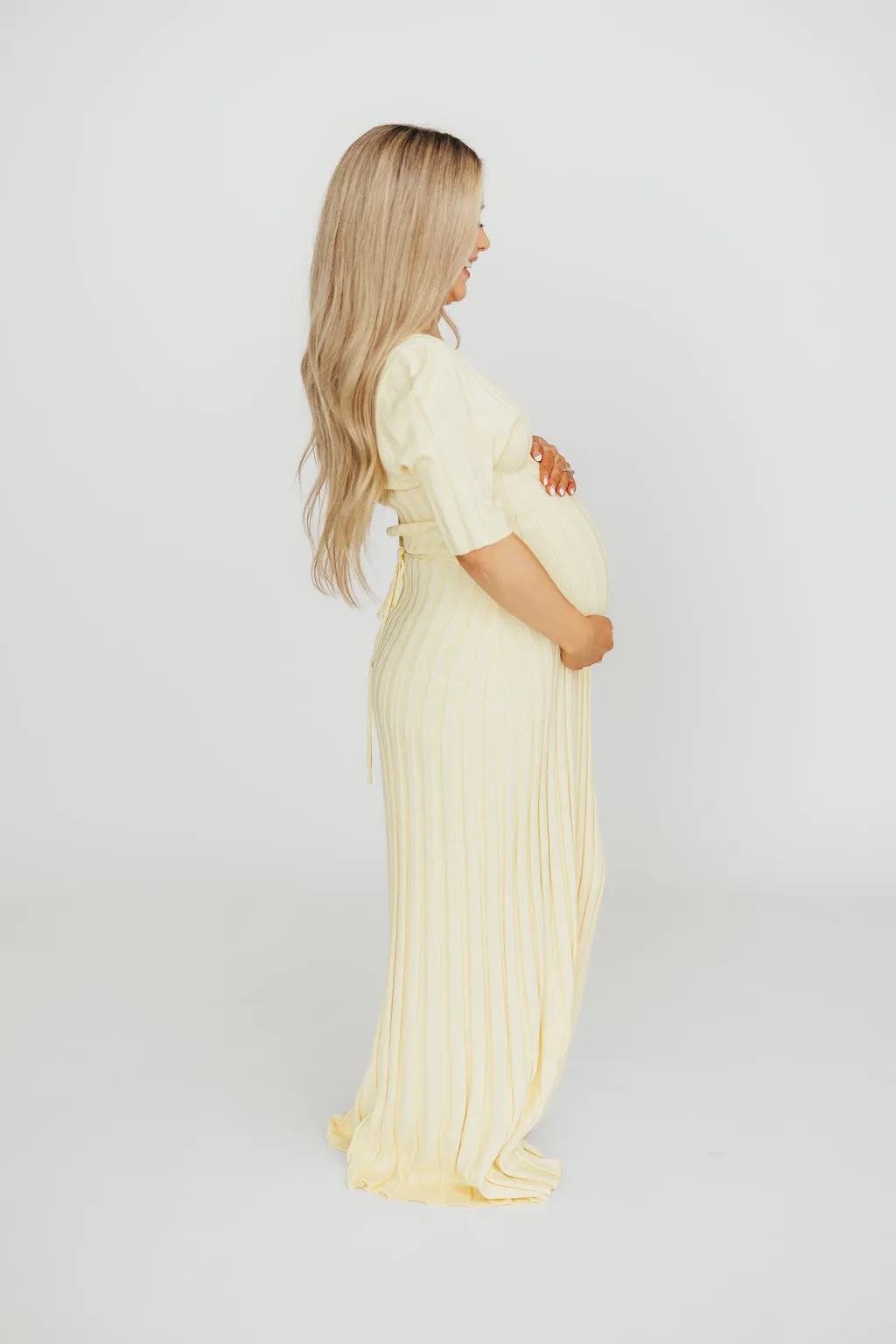 Oakley Ribbed Maxi Dress in Light Yellow - Bump Friendly