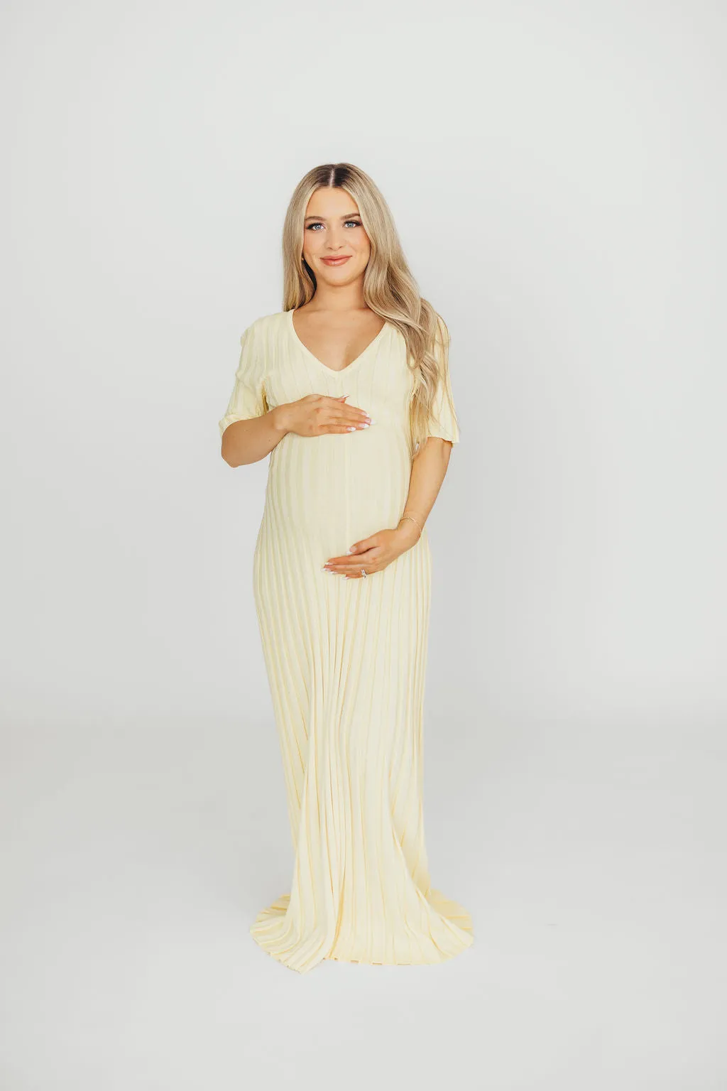 Oakley Ribbed Maxi Dress in Light Yellow - Bump Friendly