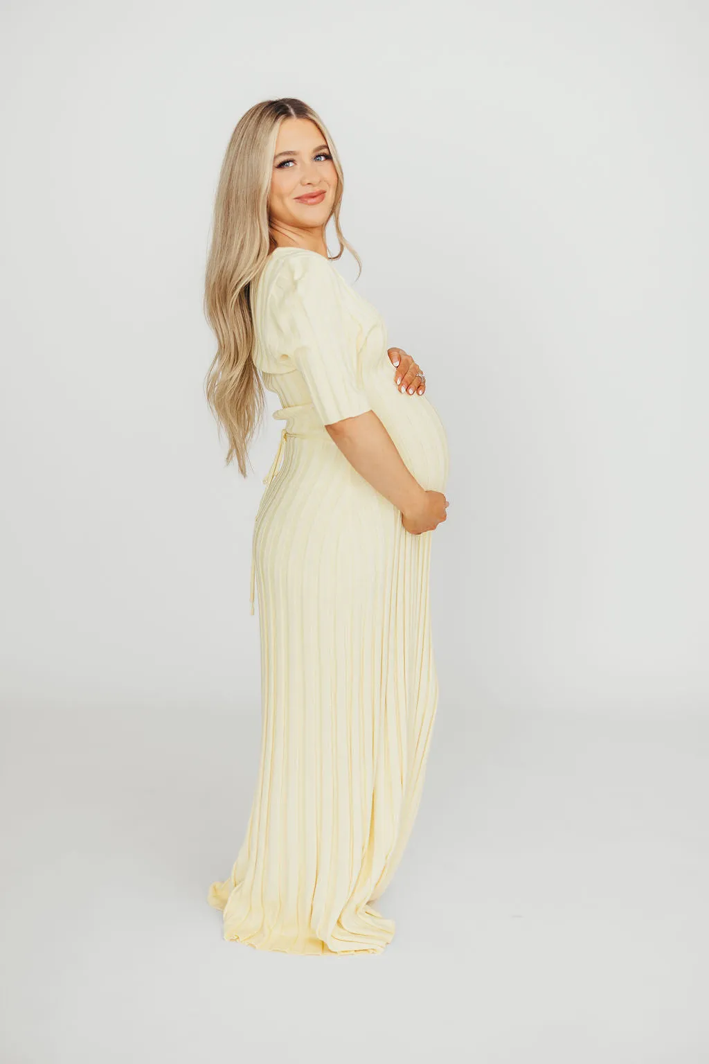 Oakley Ribbed Maxi Dress in Light Yellow - Bump Friendly