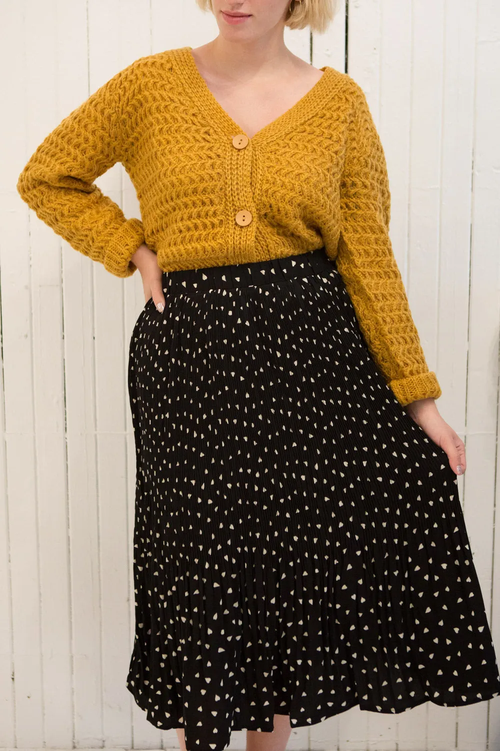 Ozimek | Button-Up Knitted Cardigan