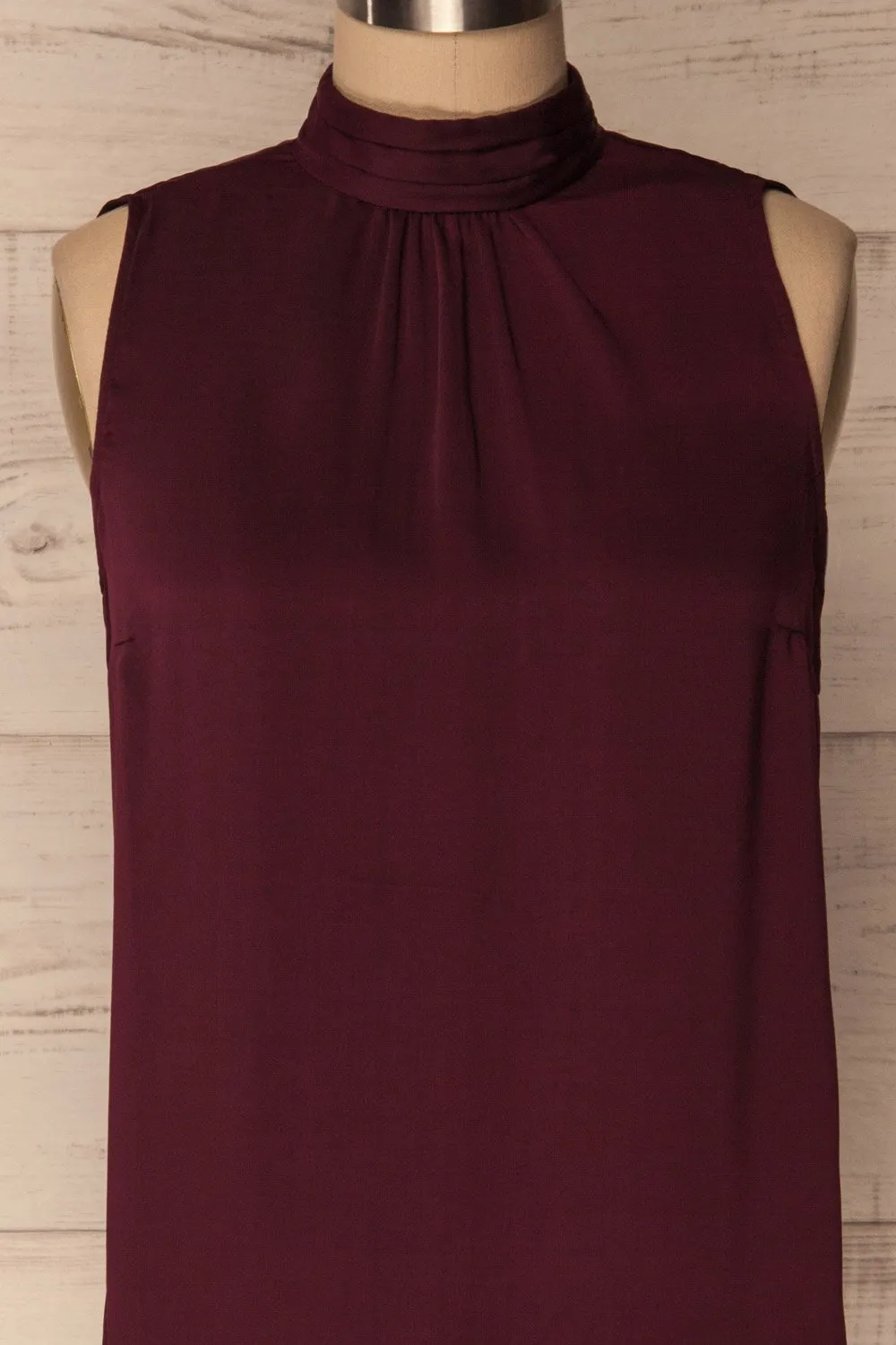 Pajara Burgundy | Silky Sleeveless Top