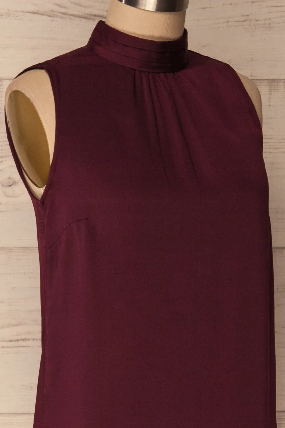 Pajara Burgundy | Silky Sleeveless Top