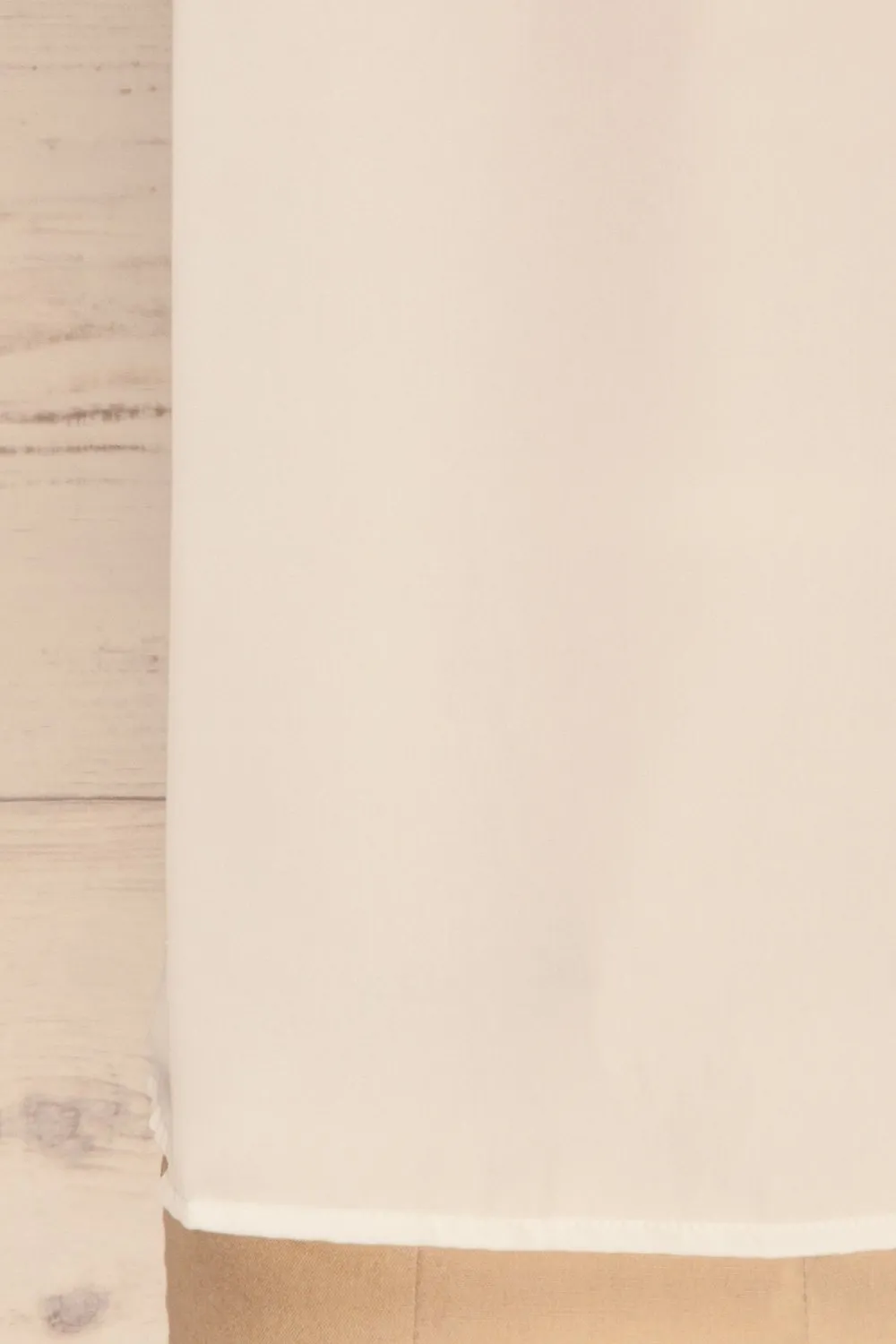 Pajara White | Silky Sleeveless Top