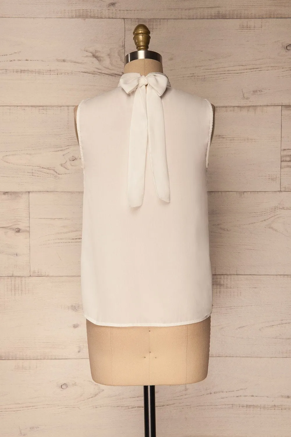 Pajara White | Silky Sleeveless Top