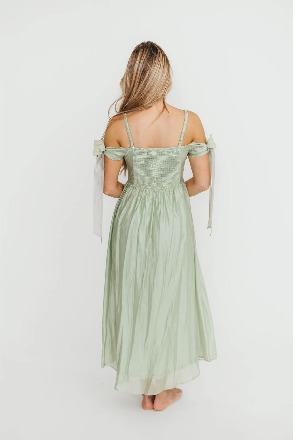 Paulina Sleeveless Sweetheart Midi Dress in Light Sage