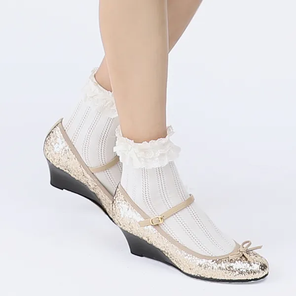 Petit Ribbon Lace Crew Socks