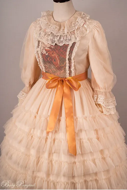 Portrait of Victory Onepiece in Amber