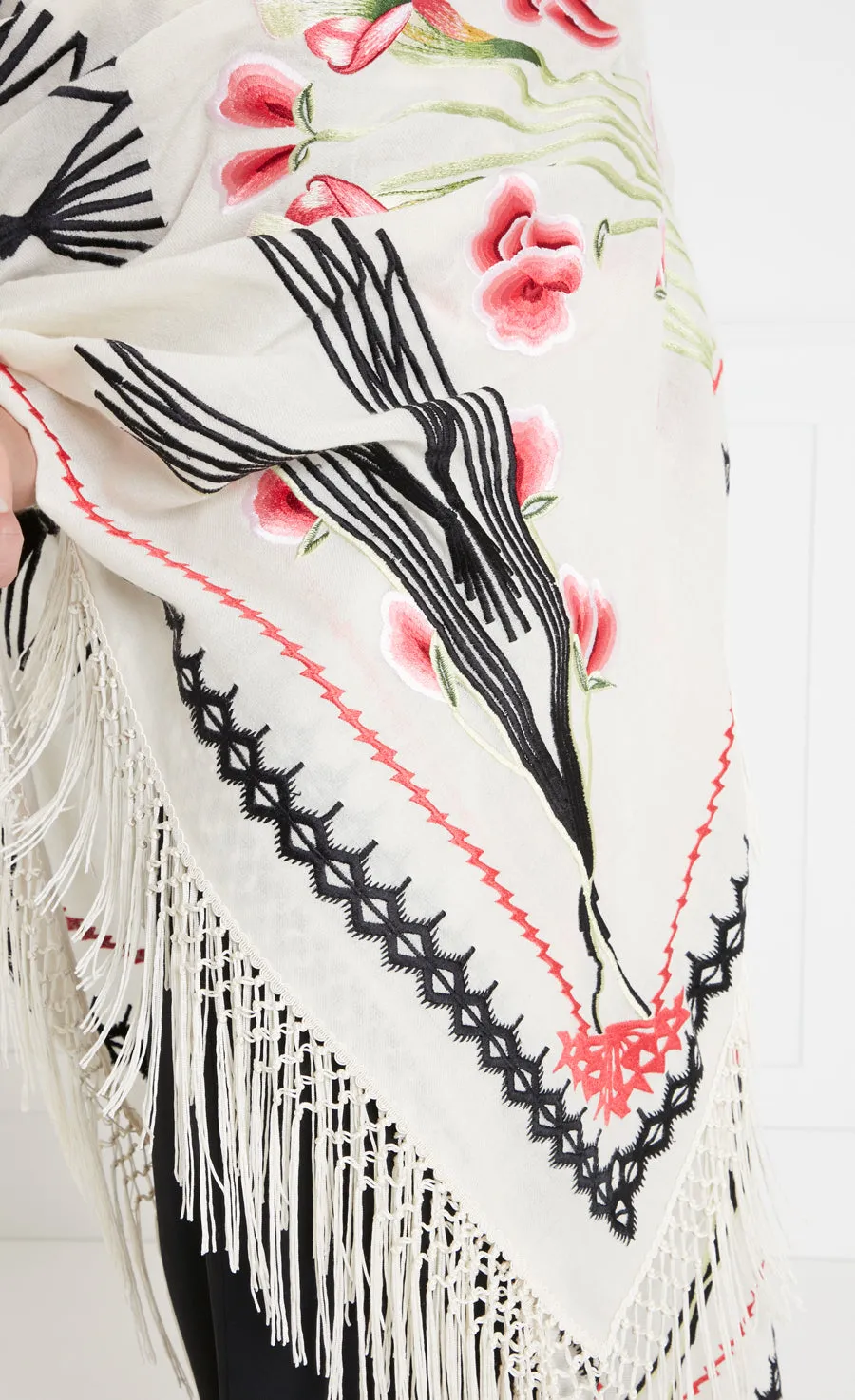 Romina Shawl - Ivory