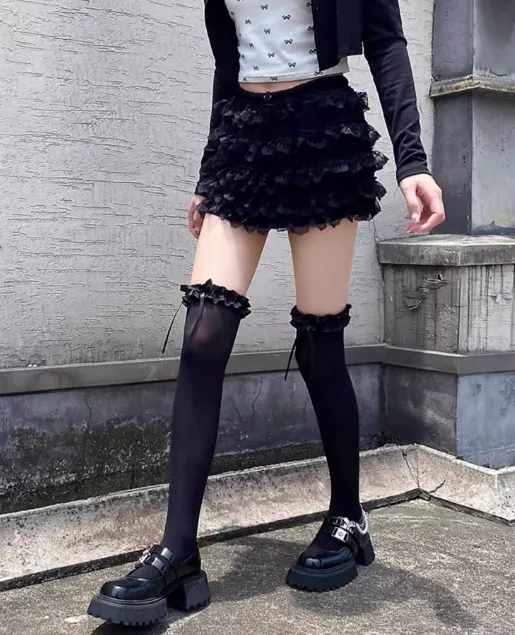 Simple Lace Solid Color Over-the-Knee Socks
