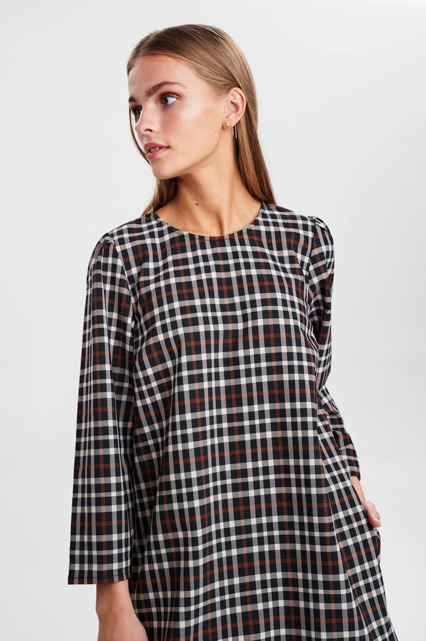 SISCARLETT DRESS - Caviar