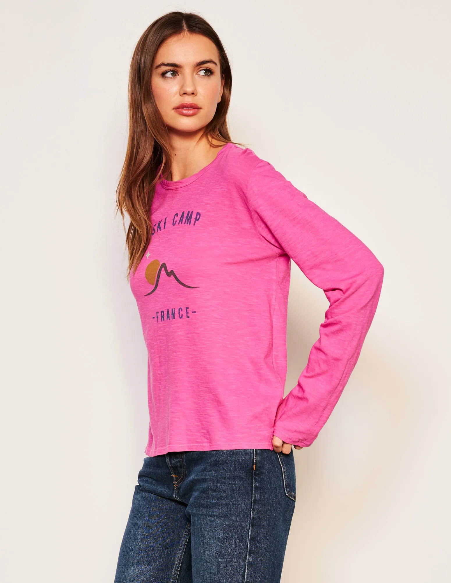 Sundry Ski Camp Long Sleeve Crew in Fuscia Gem