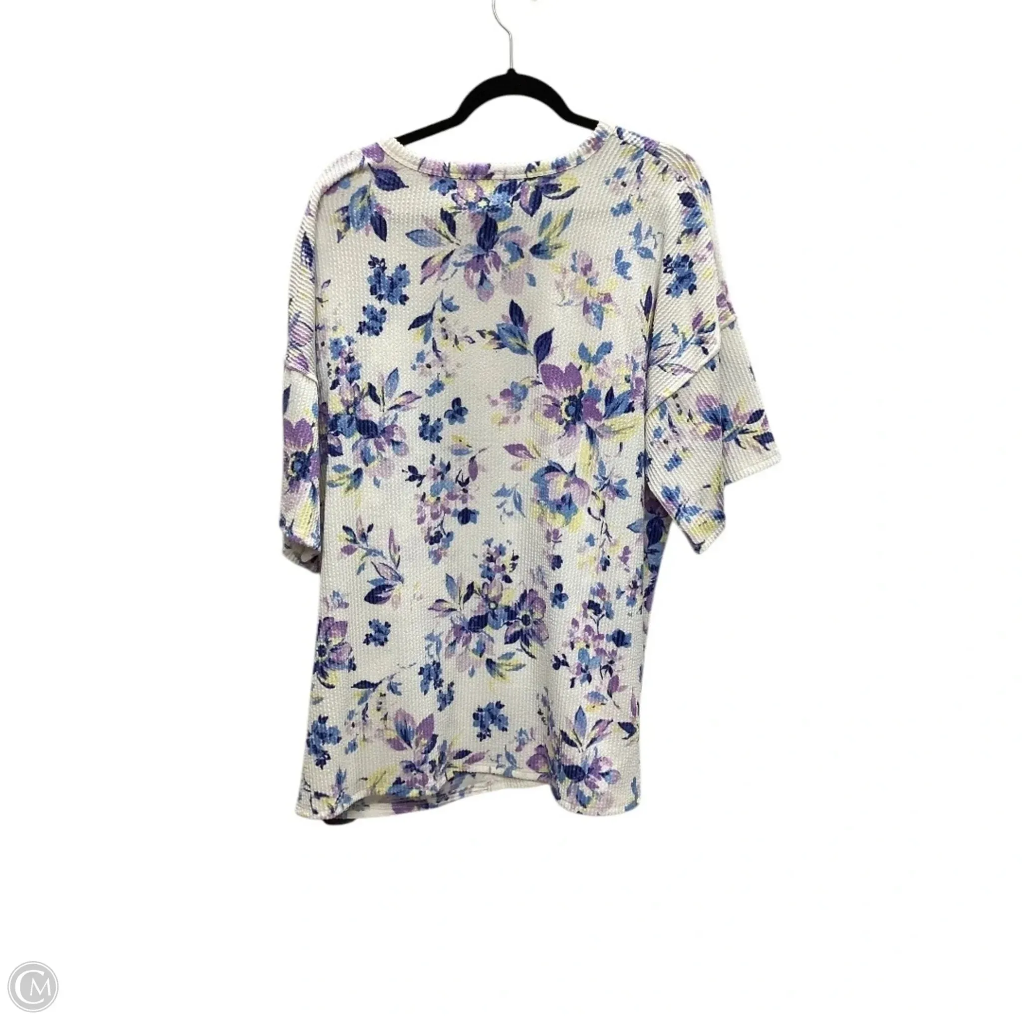 Top Short Sleeve By Heimish Usa In Floral Print, Size: 2x