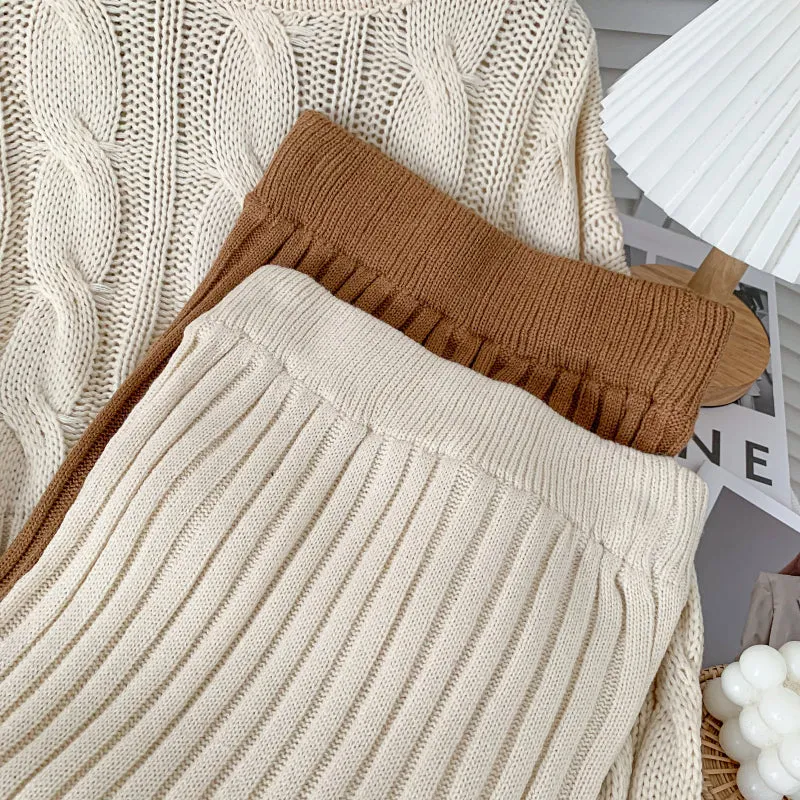 Turtleneck Cable Knit Cropped Sweater & Skirt Knit Set (4 Colors)