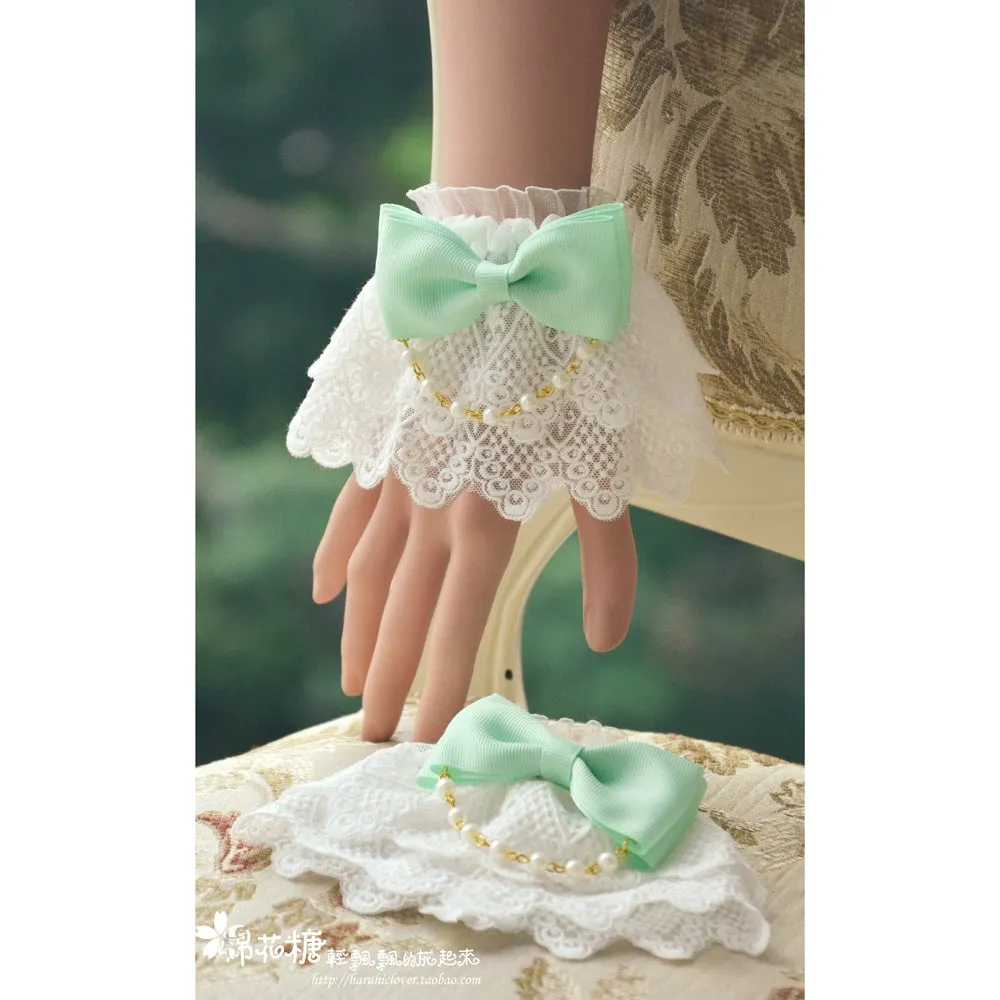White Double-Layer Pearl Wristcuffs