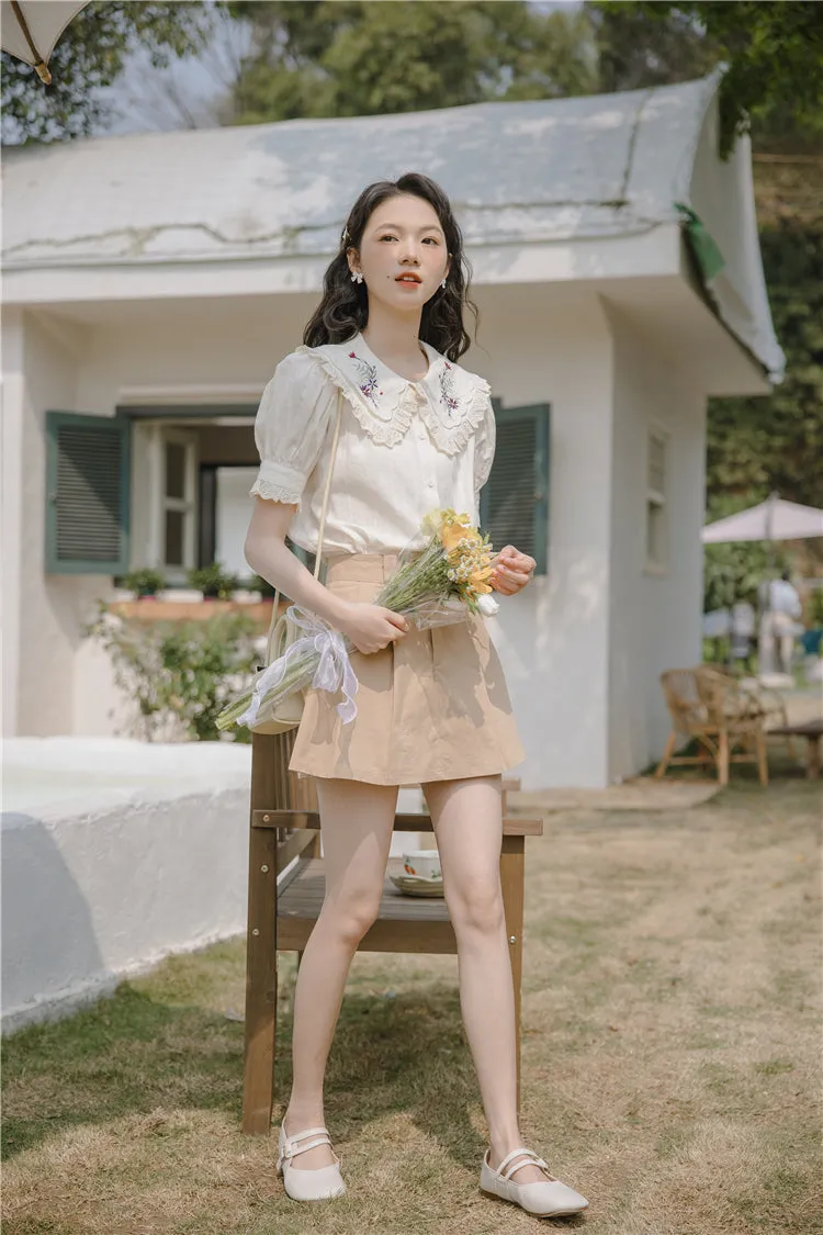 Wildflower Embroidered Blouse (Cream)