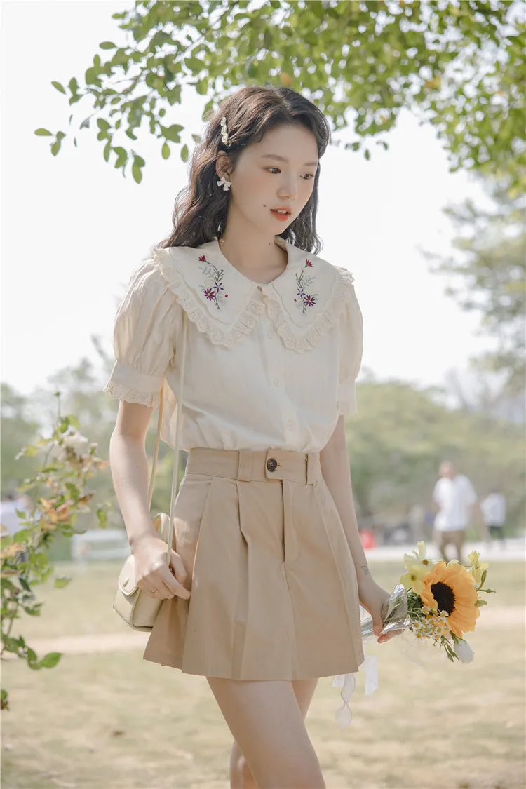 Wildflower Embroidered Blouse (Cream)