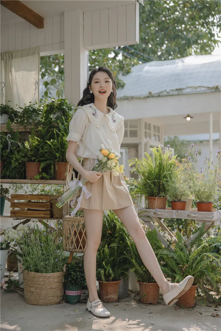 Wildflower Embroidered Blouse (Cream)